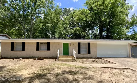 3150 Ponderosa Dr, Jackson, MS 39212