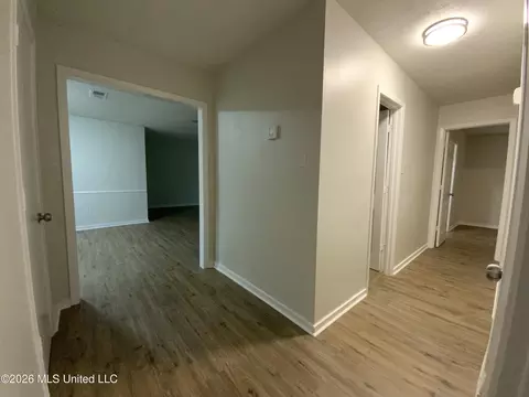 613 Upper Darby Rd, Jackson, MS 39212 photo 5