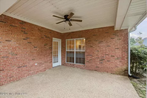 Exterior - 23 Spring Lake Cir, Pearl, MS 39208 photo 3 of 8