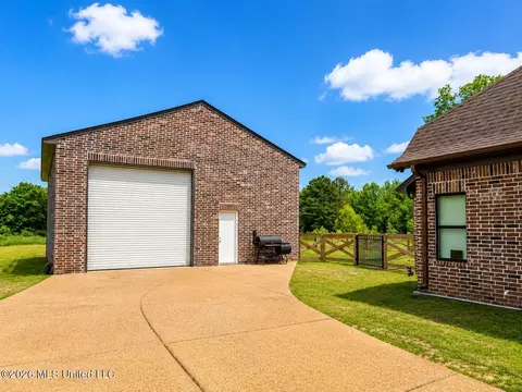 Other - 1724 Slocum Rd, Hernando, MS 38632 photo 2 of 3