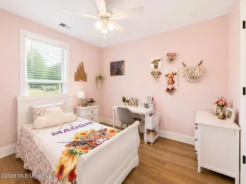 Bedroom - 1724 Slocum Rd, Hernando, MS 38632 photo 2 of 4