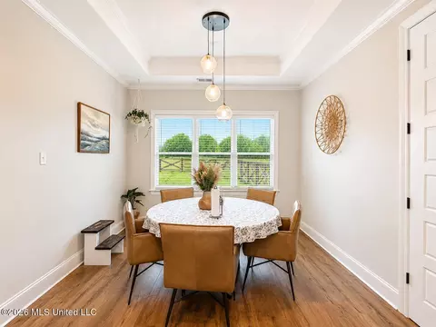 Dining - 1724 Slocum Rd, Hernando, MS 38632 photo 1 of 1