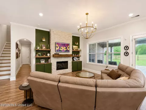 Living - 1724 Slocum Rd, Hernando, MS 38632 photo 1 of 1
