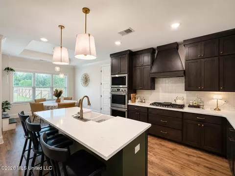 Kitchen - 1724 Slocum Rd, Hernando, MS 38632 photo 1 of 3