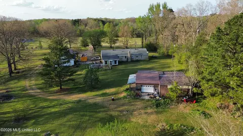 Exterior - 3581 Countyline Tate Rd, Coldwater, MS 38618 photo 4 of 4
