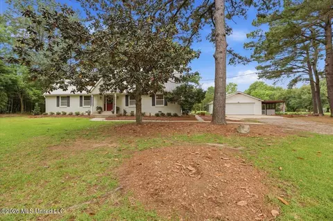 327 Clarkdell Rd, Canton, MS 39046