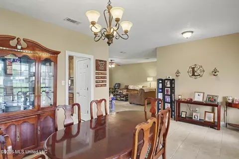 Dining - 25 Apache Dr, Picayune, MS 39466 photo 1 of 2