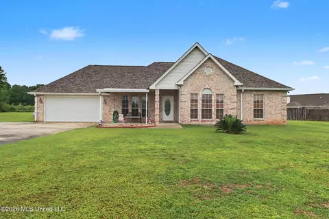 Exterior - 25 Apache Dr, Picayune, MS 39466 photo 2 of 2