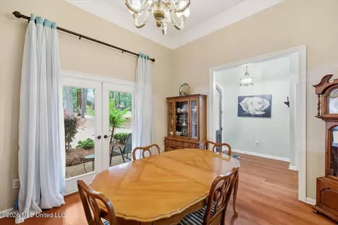 Dining - 140 Spindlewood Dr, Madison, MS 39110 photo 3 of 4