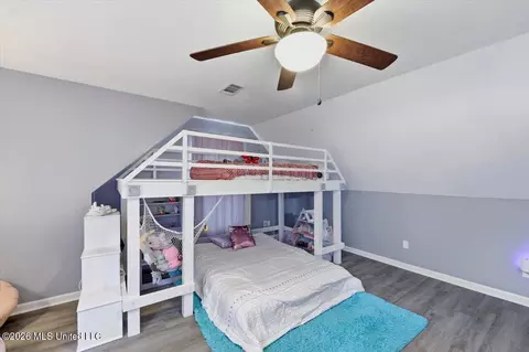 Bedroom - 140 Spindlewood Dr, Madison, MS 39110 photo 5 of 5