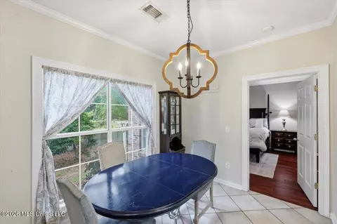 Dining - 140 Spindlewood Dr, Madison, MS 39110 photo 1 of 4
