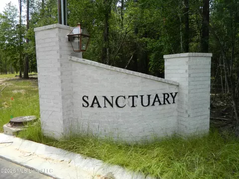 6415 Maluhia Dr, Diamondhead, MS 39525