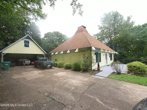 6837 Hilo St, Diamondhead, MS 39525