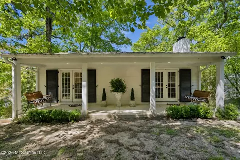 1827 Snow Lake Dr, Ashland, MS 38603