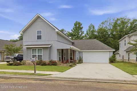 111 Colebrooke Cv, Florence, MS 39073