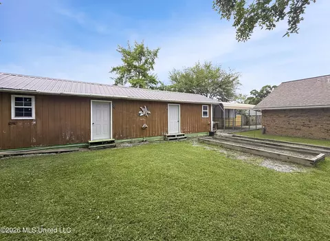 Exterior - 2 Chloe Ct, Long Beach, MS 39560 photo 11 of 11