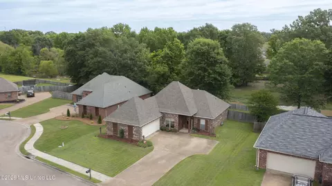 View/Area - 137 Creekside Dr, Canton, MS 39046 photo 1 of 5