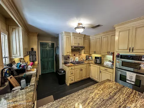 Kitchen - 503 E Government St, Brandon, MS 39042 photo 1 of 6