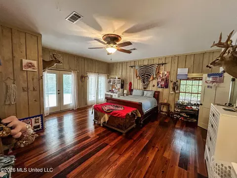 Bedroom - 503 E Government St, Brandon, MS 39042 photo 3 of 3