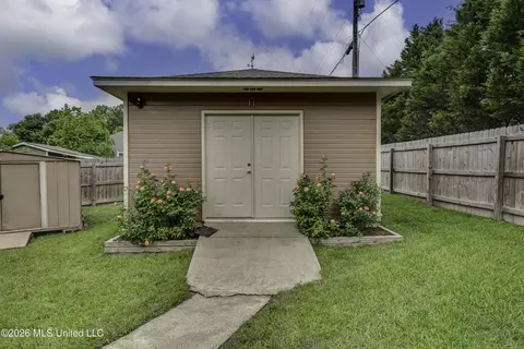 Other - 1229 Crossview Ct, Brandon, MS 39042 photo 4 of 7