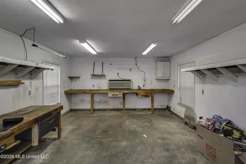 Other - 1229 Crossview Ct, Brandon, MS 39042 photo 6 of 7