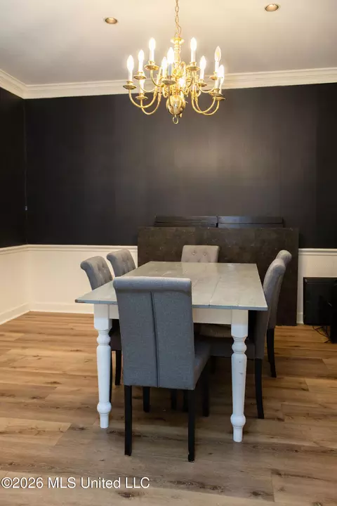 Dining - 5471 River Thames Pl, Jackson, MS 39211 photo 1 of 1