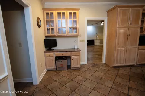 Entry Way - 5471 River Thames Pl, Jackson, MS 39211 photo 3 of 3