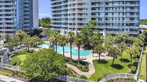 2230 Beach Dr #504, Gulfport, MS 39507