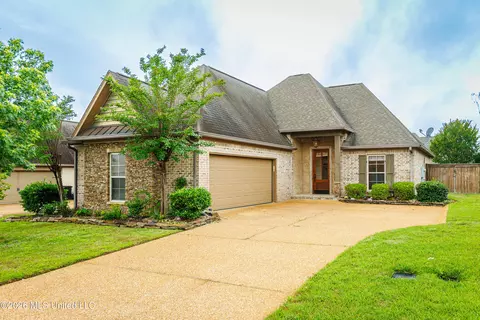 112 Amethyst Ln, Brandon, MS 39047
