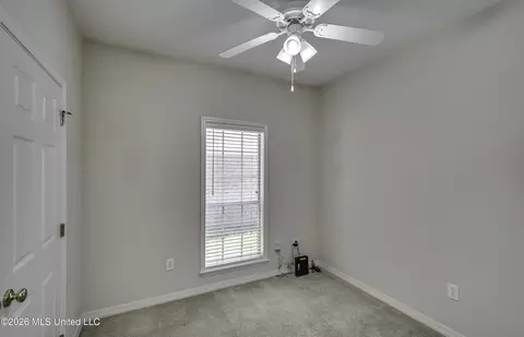 Bedroom - 138 Chestnut Dr, Brandon, MS 39047 photo 2 of 6