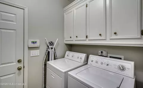 Other - 138 Chestnut Dr, Brandon, MS 39047 photo 4 of 9