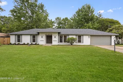 14004 El Camino Real Rd, Ocean Springs, MS 39564