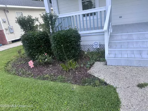5130 Arthur St, Moss Point, MS 39563 photo 8