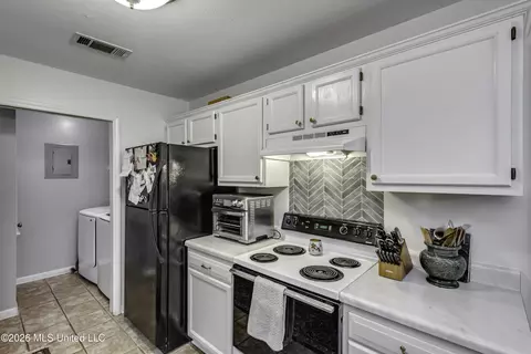Other - 441 Mockingbird Cir, Brandon, MS 39047 photo 8 of 18