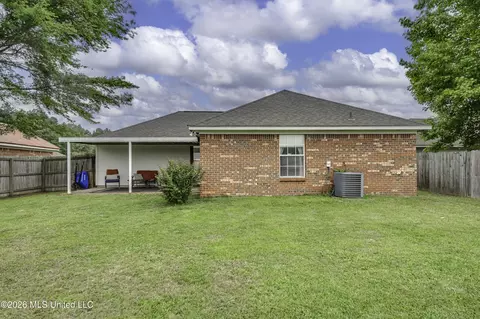 Exterior - 441 Mockingbird Cir, Brandon, MS 39047 photo 10 of 11