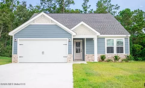 13525 Garland Rd, Ocean Springs, MS 39564