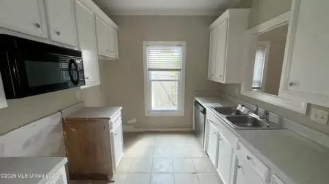 131 N Brighton Dr, Jackson, MS 39211 photo 5