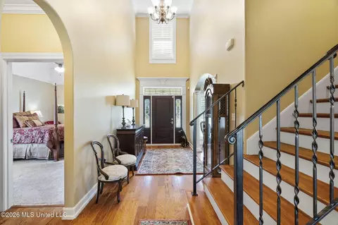 Entry Way - 2830 S Manning Cir, Nesbit, MS 38651 photo 1 of 4