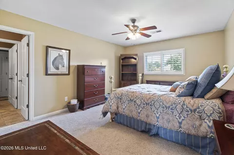 Bedroom - 2830 S Manning Cir, Nesbit, MS 38651 photo 4 of 4