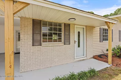Exterior - 210 N Jadek Dr, Magee, MS 39111 photo 2 of 6