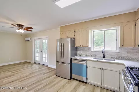Kitchen - 210 N Jadek Dr, Magee, MS 39111 photo 3 of 3