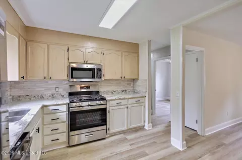 Kitchen - 210 N Jadek Dr, Magee, MS 39111 photo 2 of 3