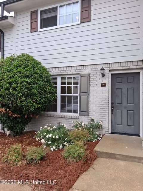 1802 W Jackson Ave #126, Oxford, MS 38655