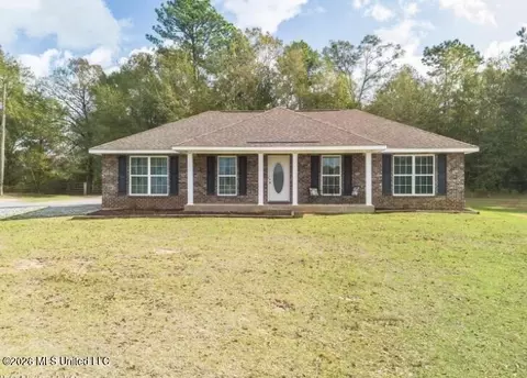 21510 Yankee Town Rd, Saucier, MS 39574