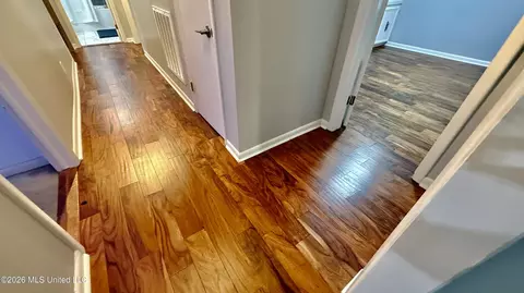 Entry Way - 219 Mcree Dr, Clinton, MS 39056 photo 1 of 1
