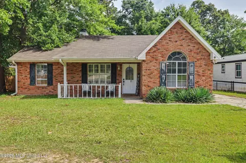 10757 Linohau Way, Diamondhead, MS 39525