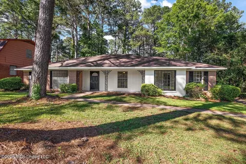 3444 Dundee Ln, Jackson, MS 39212