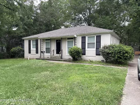 305 Broadmoor Dr, Jackson, MS 39206