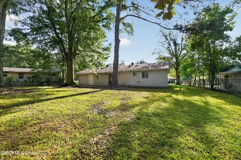 Exterior - 349 Queen Isabella, Jackson, MS 39209 photo 2 of 2