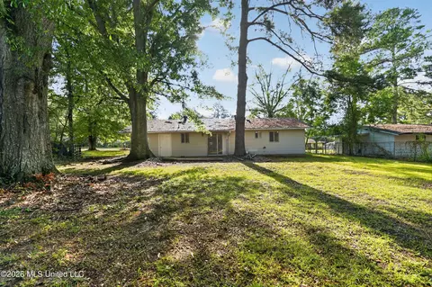 Exterior - 349 Queen Isabella, Jackson, MS 39209 photo 1 of 2